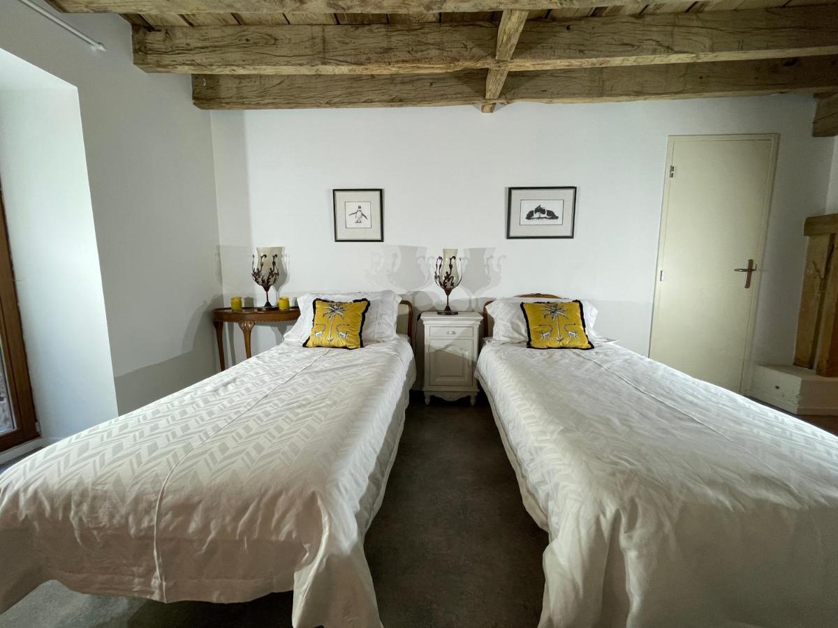 Dordogne et Corrèze vacances BnB Troche Esterno foto